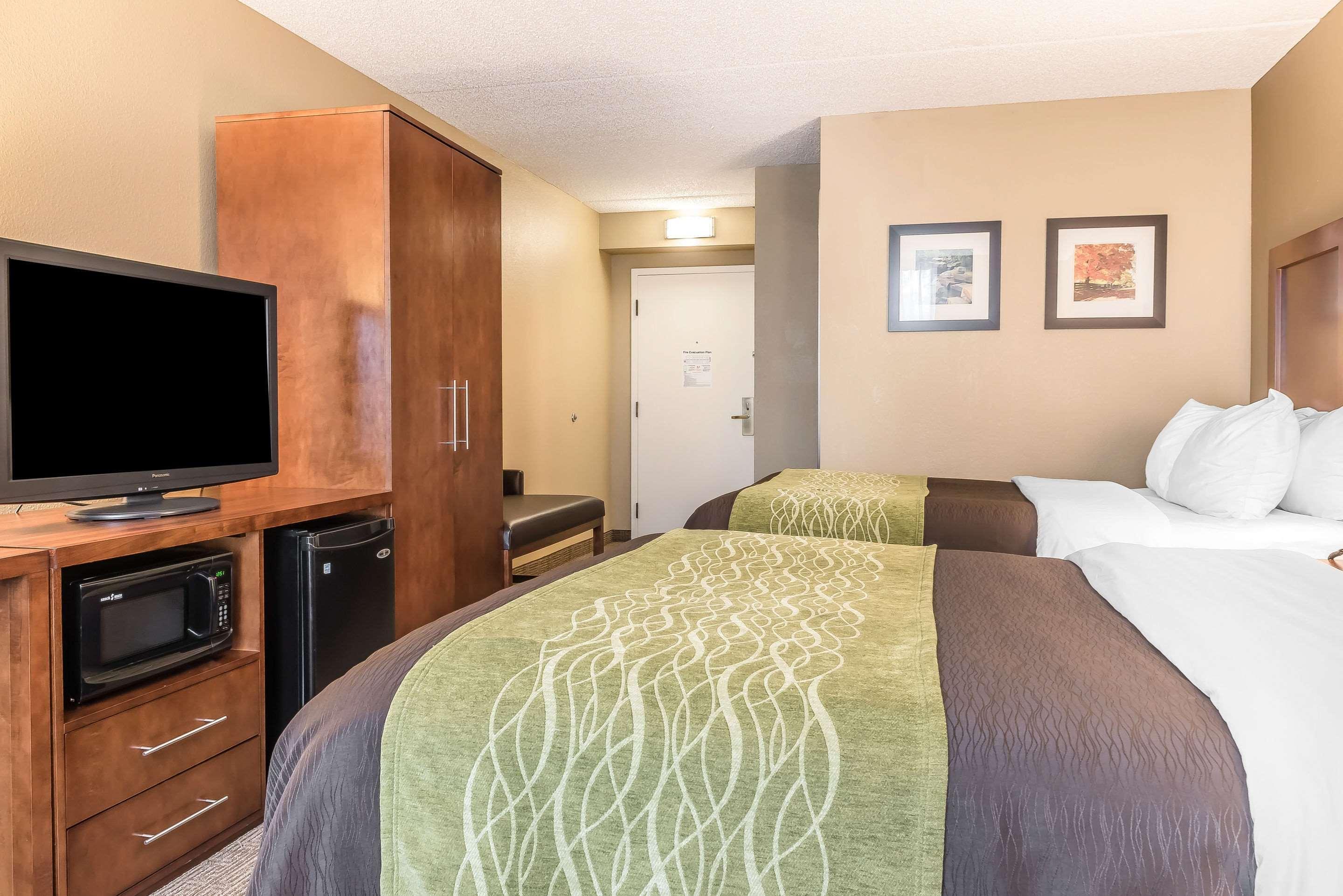 Comfort Inn & Suites Piqua-Near Troy-I75 Экстерьер фото