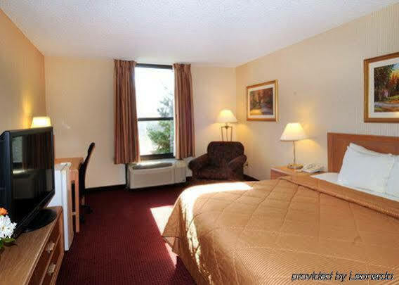 Comfort Inn & Suites Piqua-Near Troy-I75 Экстерьер фото